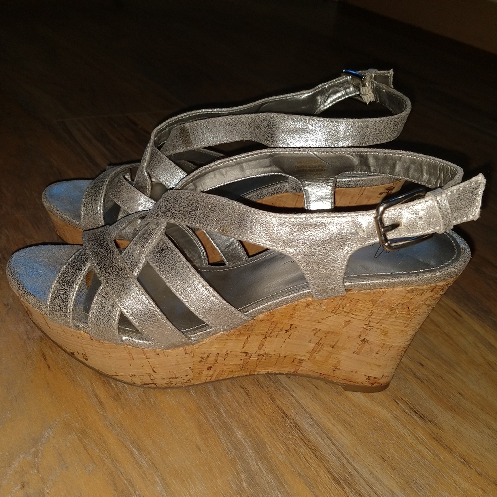 Marc Fisher Silver Wedges